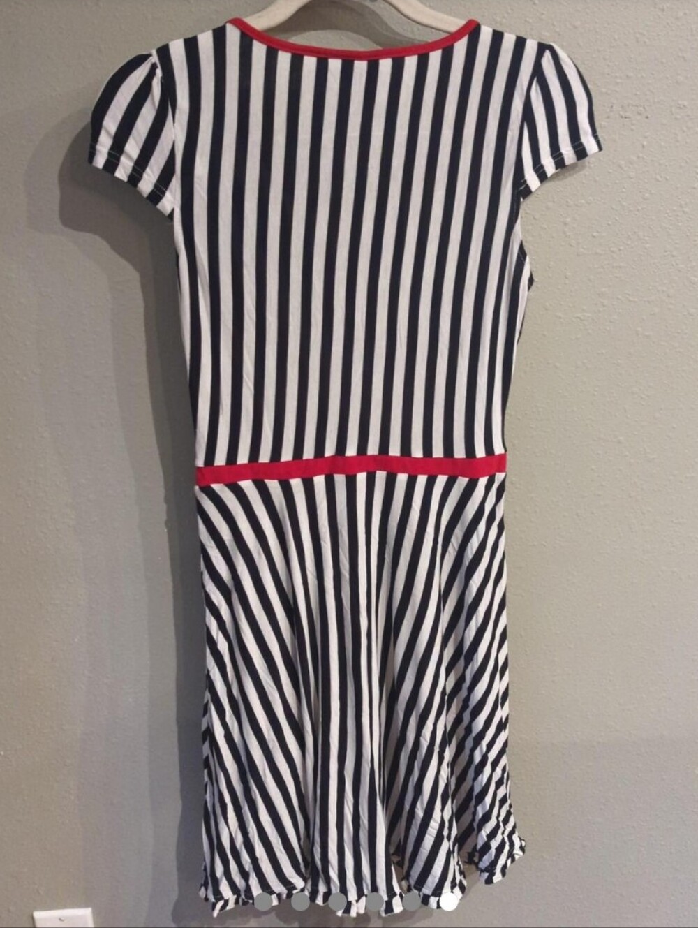 **** SOLD ****** - Picture 4 of 4